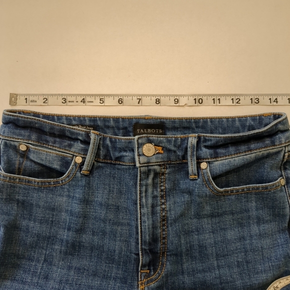 Talbots Women's Barely Boot Women's Jeans , Size 6P - Picture 5 of 8